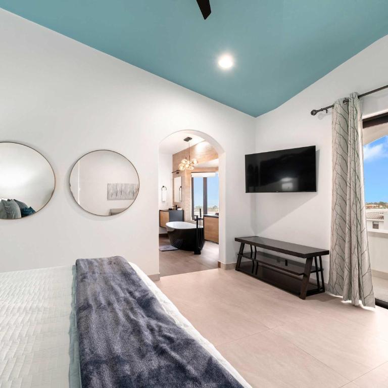Elegant 6BR Oasis with Ocean Views Pool & Golf - Casa - 36