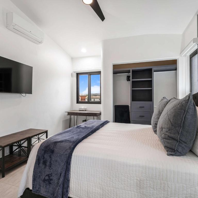 Elegant 6BR Oasis with Ocean Views Pool & Golf - Casa - 45