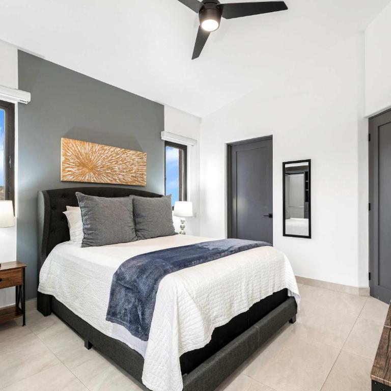 Elegant 6BR Oasis with Ocean Views Pool & Golf - Casa - 46