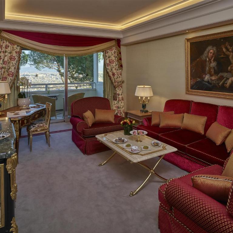 Rome Cavalieri, A Waldorf Astoria Hotel - Corner Park Suite - 1