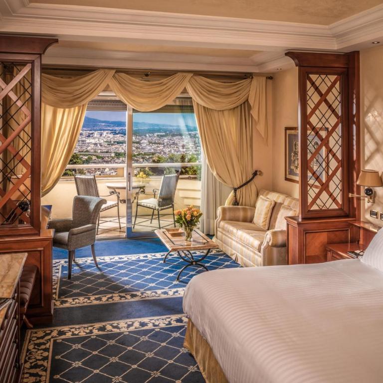 Rome Cavalieri, A Waldorf Astoria Hotel - Habitación doble deluxe con cama grande y vistas al parque - 2