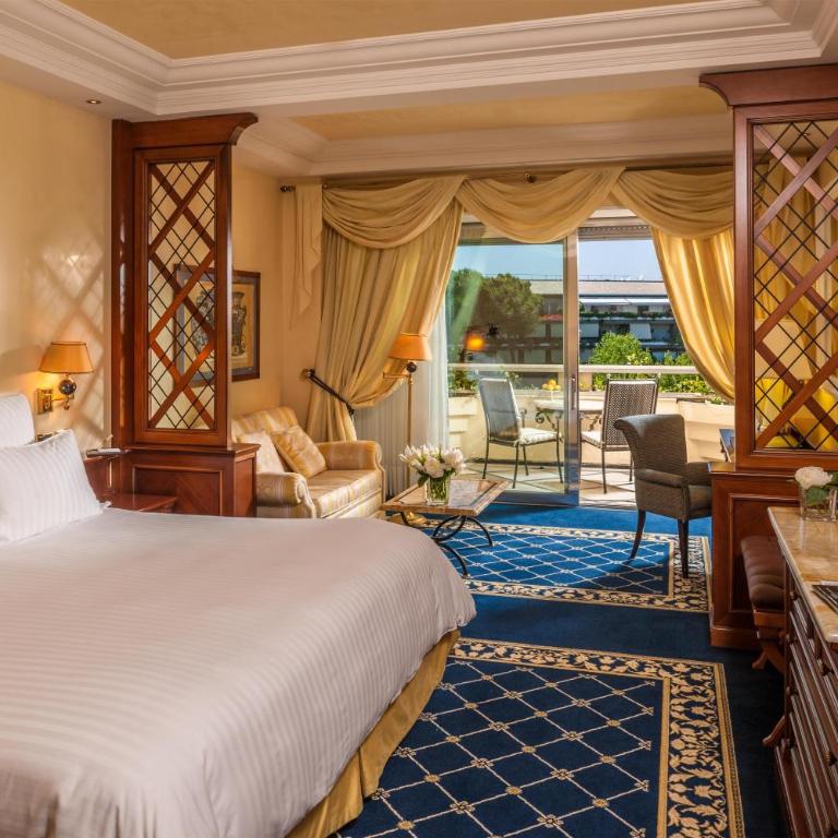 Rome Cavalieri, A Waldorf Astoria Hotel - Habitación doble deluxe con cama grande y vistas al parque - 3