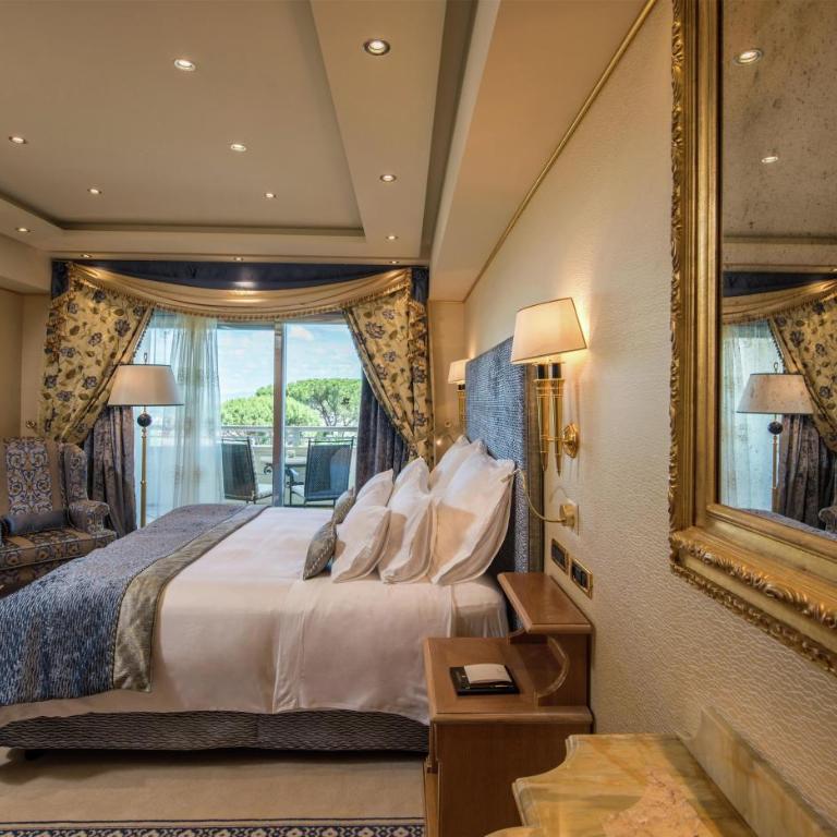 Rome Cavalieri, A Waldorf Astoria Hotel - Corner Park Suite - 2
