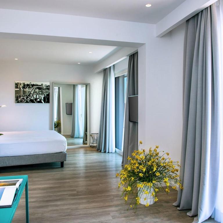 Hilton Sorrento Palace - Junior Suite mit Meerblick - 2