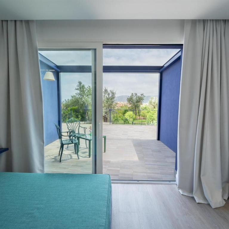 Hilton Sorrento Palace - Superior Dreibettzimmer mit Gartenblick - 2