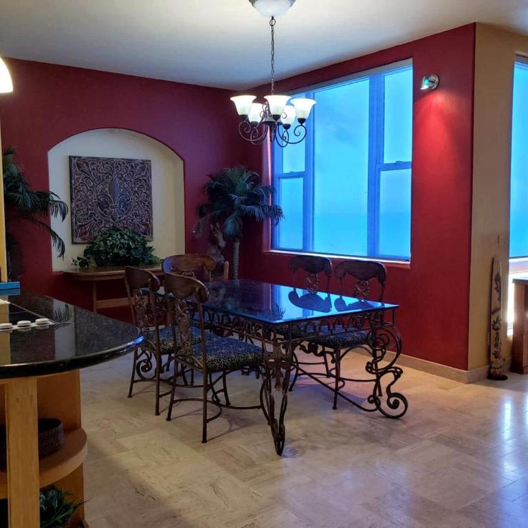 Puerto Viejo B2 Oceanview 3BR on the Malecon - Apartamento - 5