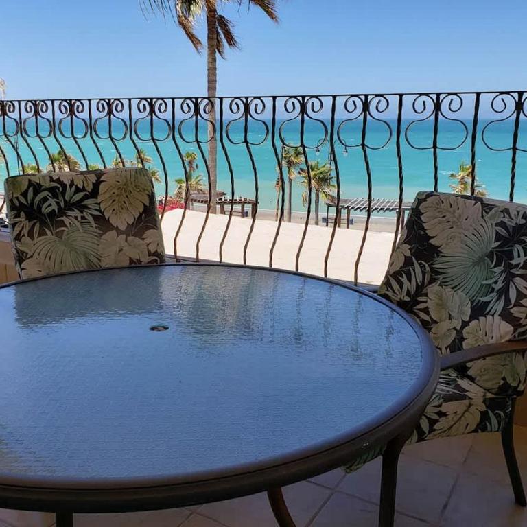 Puerto Viejo B1 Waterfront 2BR on the Malecon - Apartamento - 2