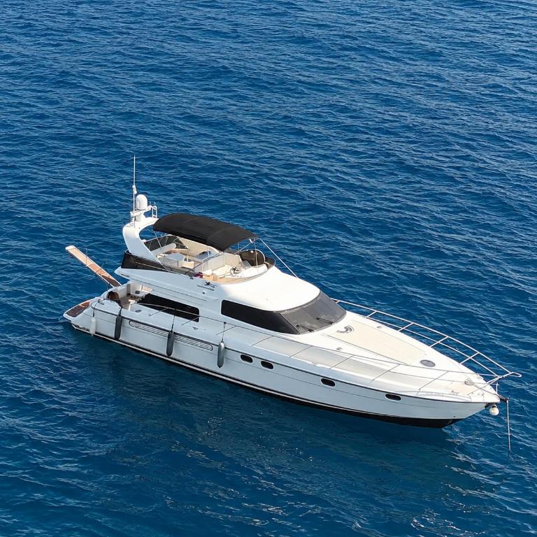Fairline Squadron 59 Luxury Yacht Stay in Tivat - Mobilna Kućica - 5