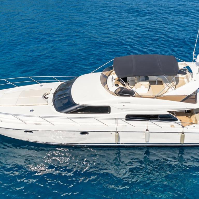 Fairline Squadron 59 Luxury Yacht Stay in Tivat - Mobilna Kućica - 9