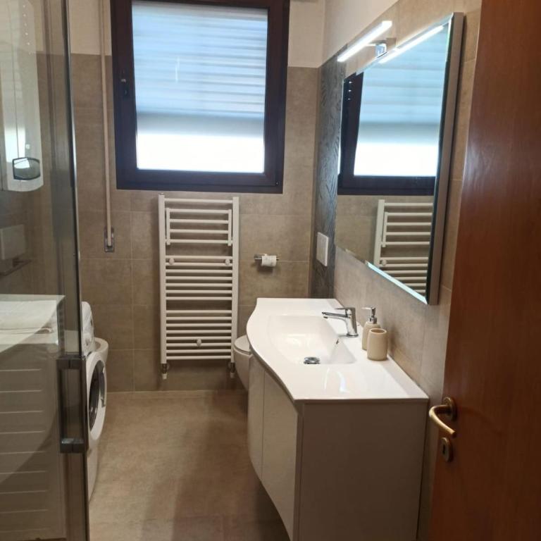 TONY'S PLACE BOLOGNA SUITE CON GARAGE è PARCHEGGIO - Appartamento con 1 Camera da Letto - 19