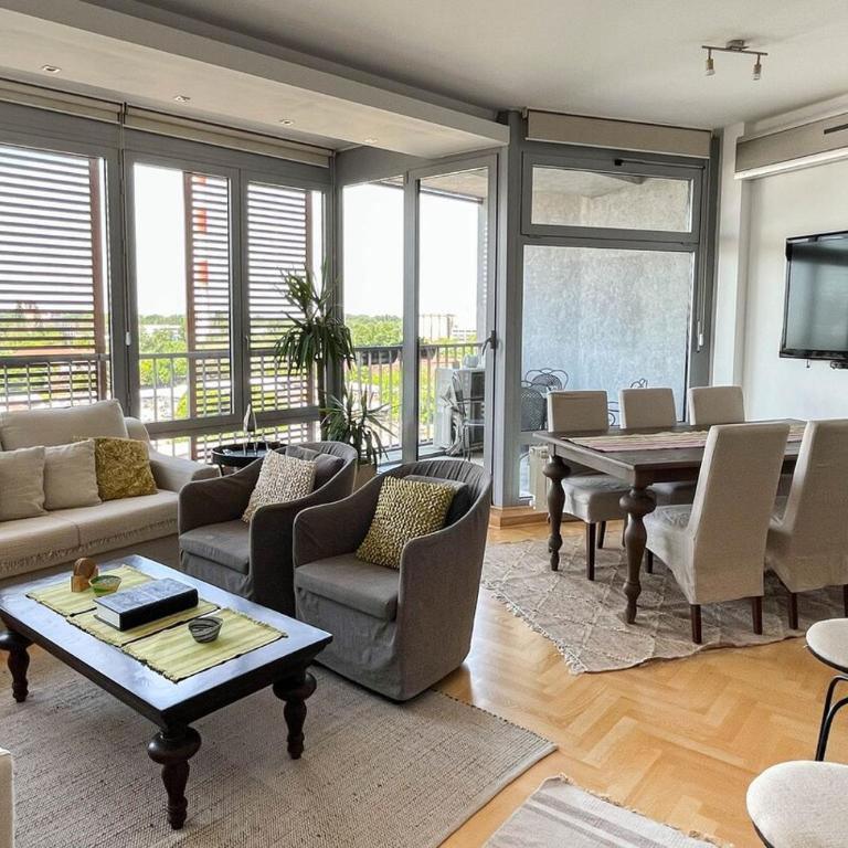 Dorcol Sky view Belgrade 2Bed Balcony Parking - Appartement 2 Chambres - 2