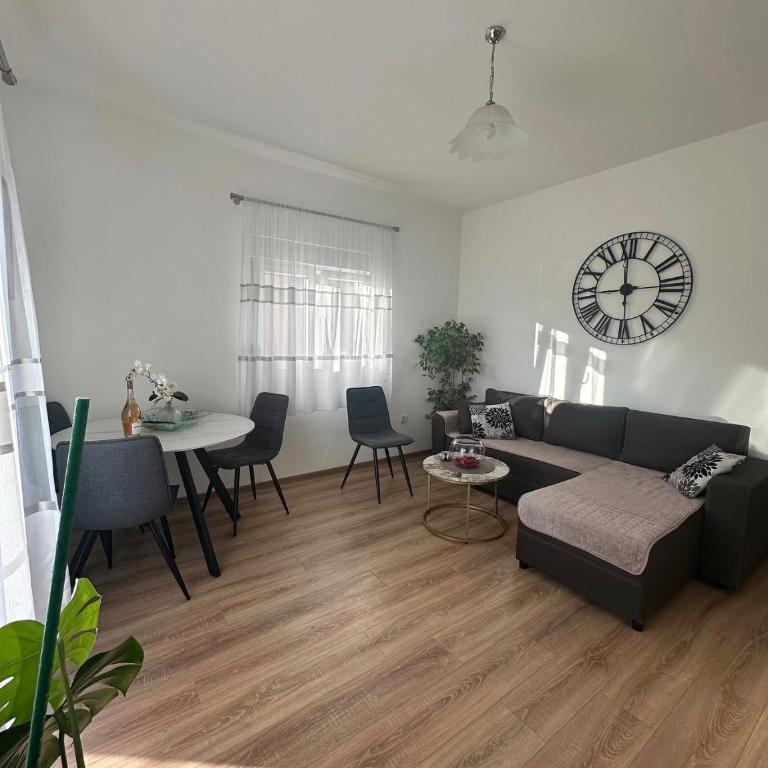 Apartment Guberinic - Apartman sa 1 Spavaćom Sobom - 1