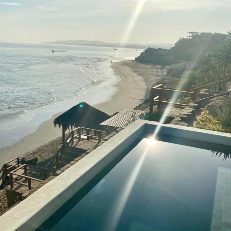 La Playa - Villa - Beach Front - 1