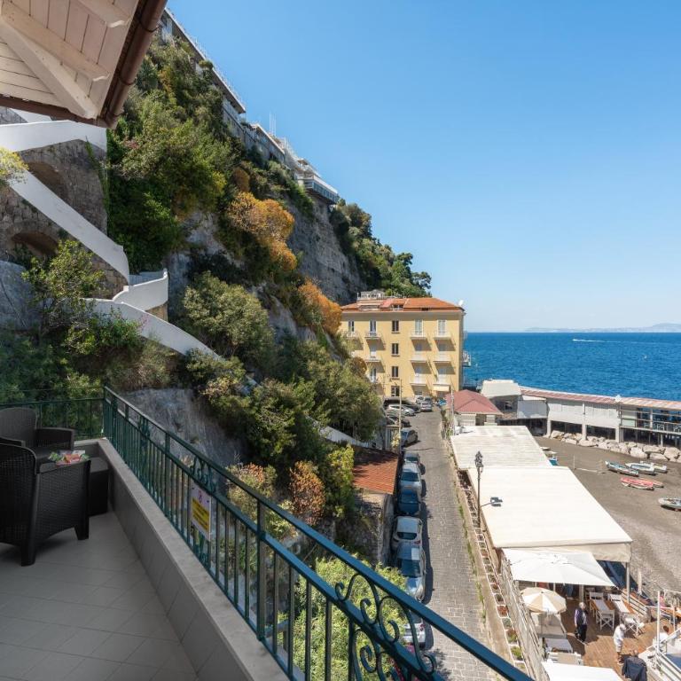 SorrentoVibes - Seaview Home on the beach & amazing views terrace - One-Bedroom Apartment - 23