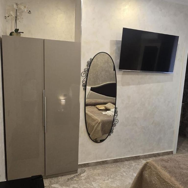 Aeterna Roma Sapienza Suites - Camera Matrimoniale - 5