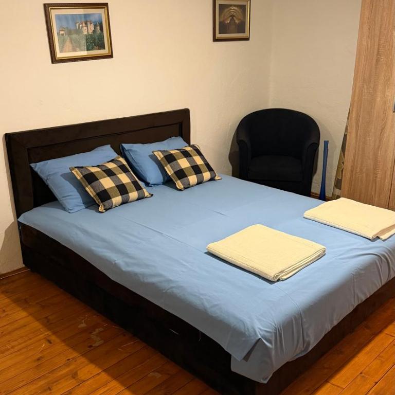 Vineyard Cottage with Mountain Views - Kuća sa 2 Spavaće Sobe - 11