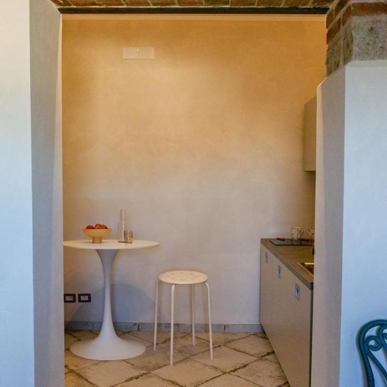 Domus Gianfranco Prestige Suites Napoli - Suite Queen Deluxe - 13