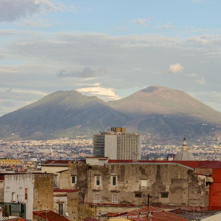 Domus Gianfranco Prestige Suites Napoli - Suite Queen Deluxe - 19