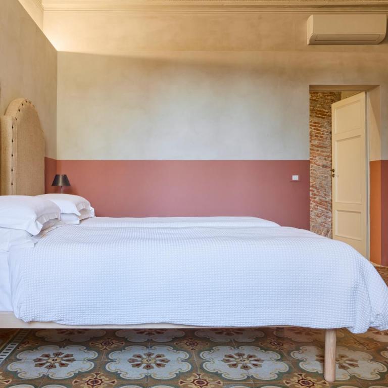 Lucca Comics front row - unbeatable Centro Storico location Exceptional property opposite Duomo inside walls - Camera Matrimoniale/Doppia con Letti Singoli con Bagno Privato - 7