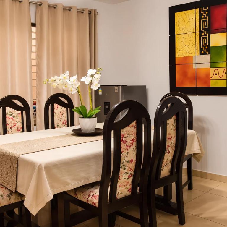 Departamento moderno de 140 m2, Espacioso, Remodelado y Cerca del Centro - Apartment - 16