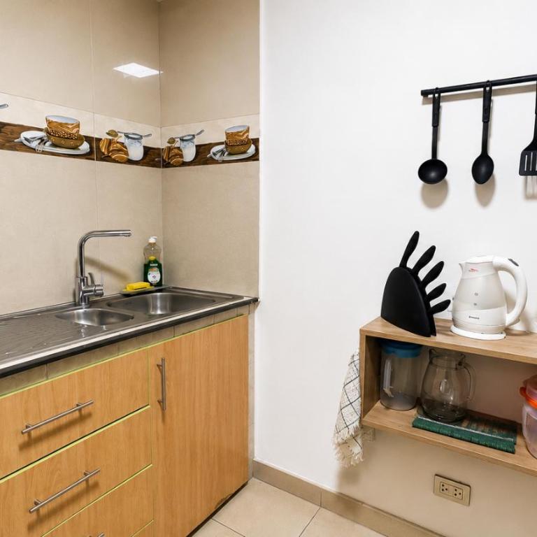 Departamento moderno de 140 m2, Espacioso, Remodelado y Cerca del Centro - Apartment - 51