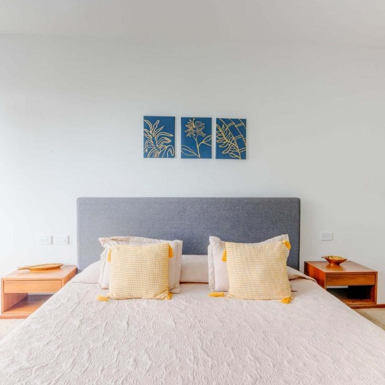Rooftop Pool Vibes Steps To 5Th Avenue & Beach - Apartment mit 1 Schlafzimmer und Balkon - 7