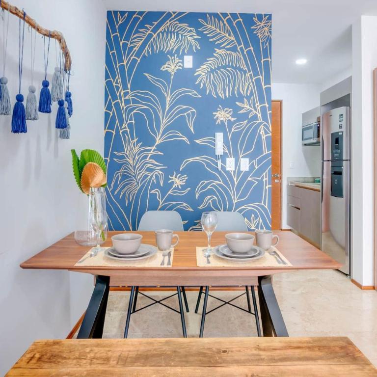 Rooftop Pool Vibes Steps To 5Th Avenue & Beach - Apartment mit 1 Schlafzimmer und Balkon - 9