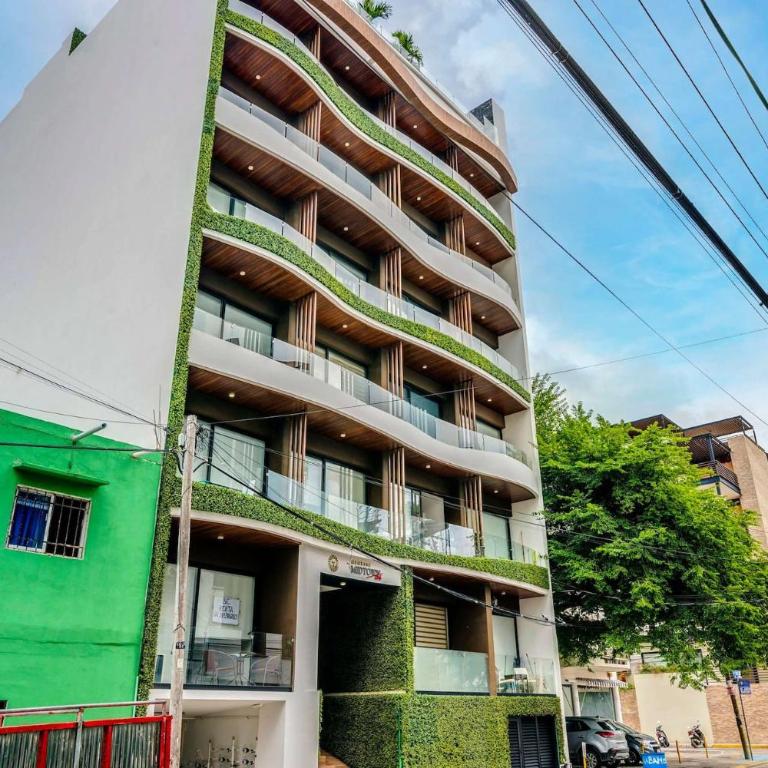 Rooftop Pool Vibes Steps To 5Th Avenue & Beach - Apartment mit 1 Schlafzimmer und Balkon - 20