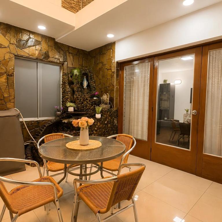 Departamento moderno de 140 m2, Espacioso, Remodelado y Cerca del Centro - Apartment - 3