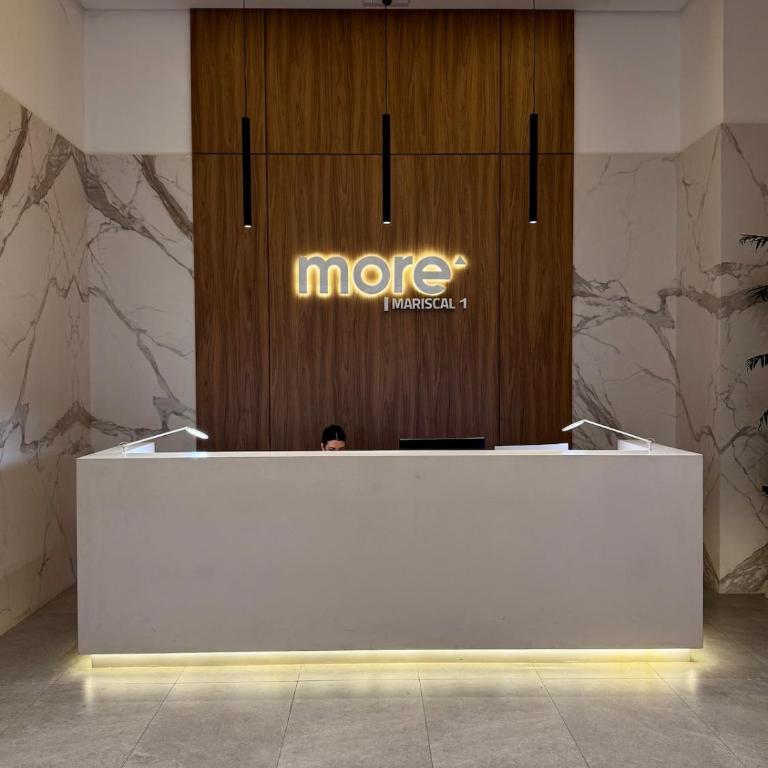 Modern 2BR Apt Steps from Shopping Mariscal - Three-Bedroom Apartment - 19