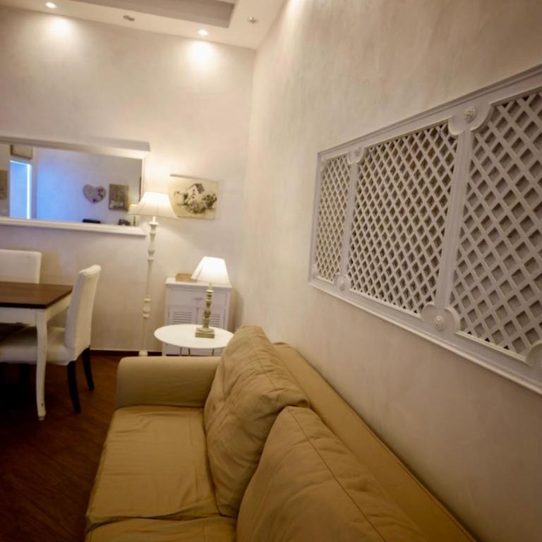 Luxury apartment near Vatican, Steps to Metro, AC & Fast WiFi - Appartamento Deluxe con 1 Camera da Letto - 10
