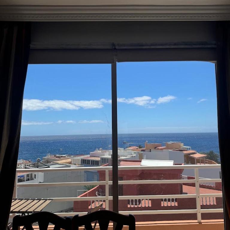 Winter Remote Work Base Monthly Stays - Two-Bedroom Apartment - 1