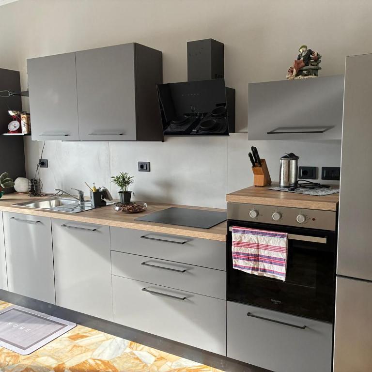 Casa dei comandanti - Appartamento con 3 Camere da Letto - 45