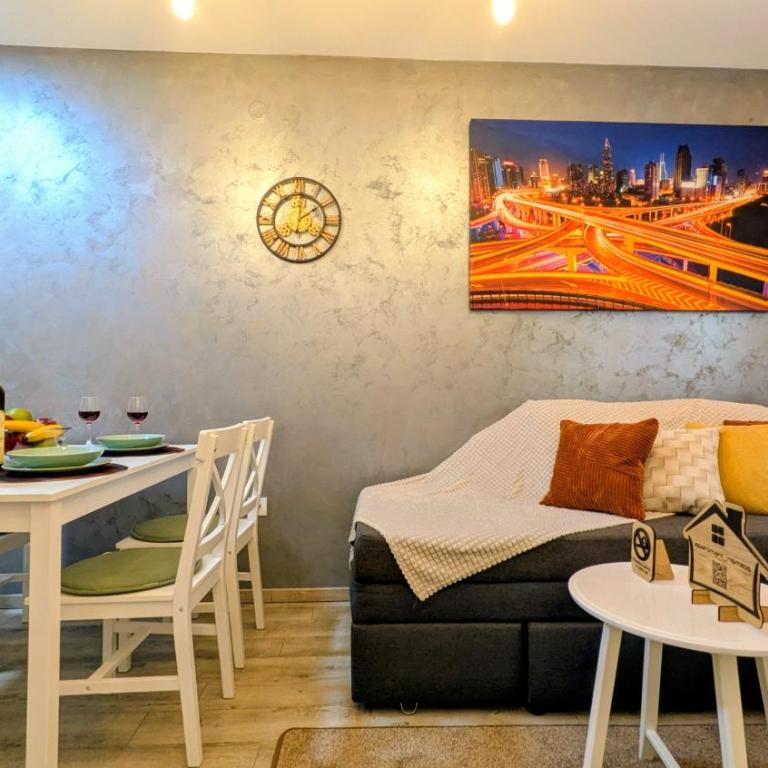 Blue Lagoon-City Center Apartments & Private Parking-apartmani-nsmilos - One-Bedroom Apartment - 5