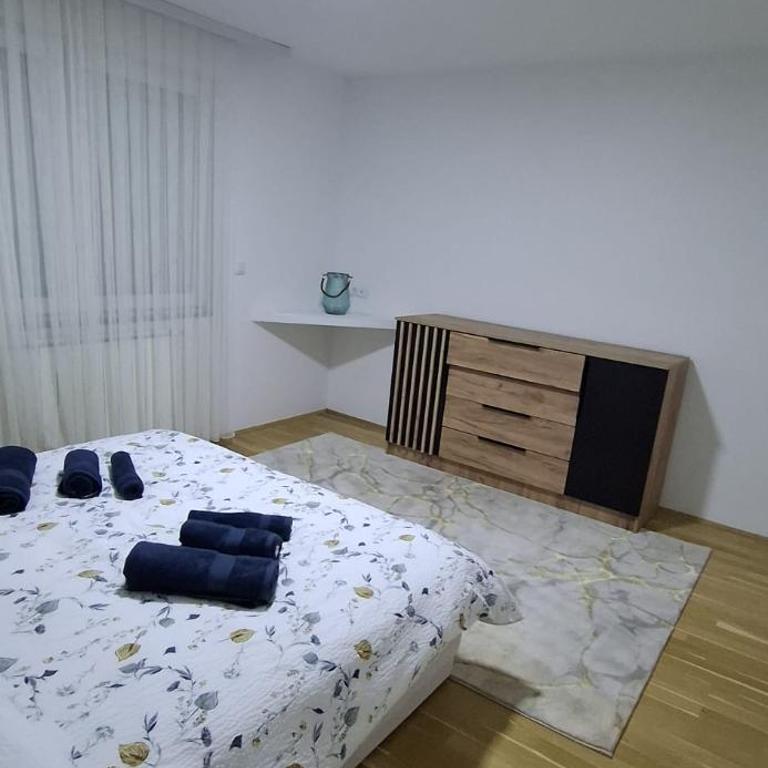 Sarajevo Modern Retreat - Apartman sa 2 Spavaće Sobe - 15