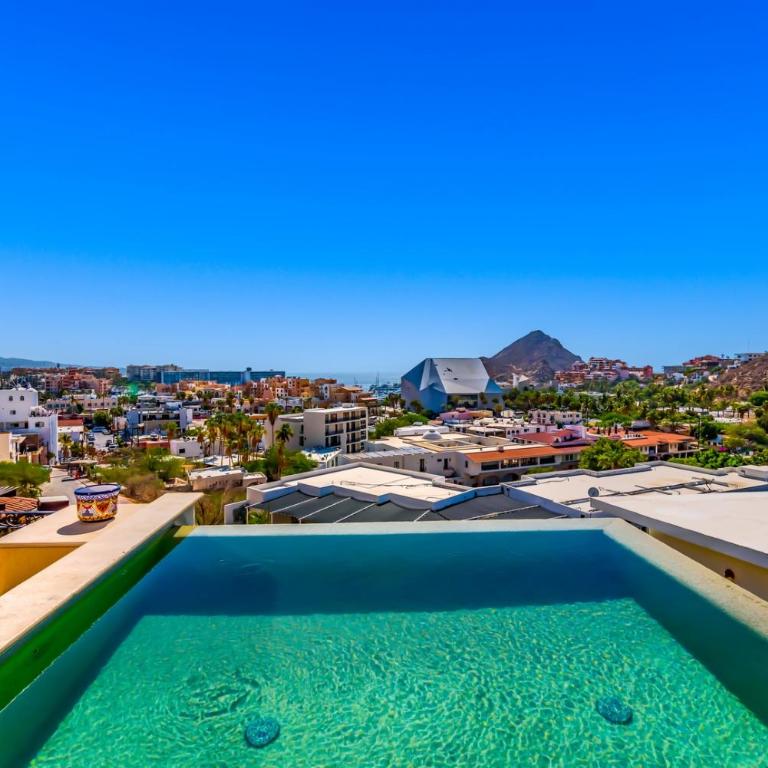 Luxury Cabo San Lucas Villa With Two Pools, Great for Large Groups - Villa - 6