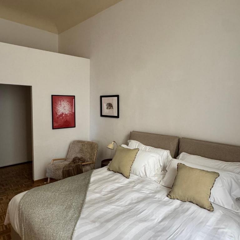 Livia sull'Arno - Four-Bedroom Luxury Apartment - 15