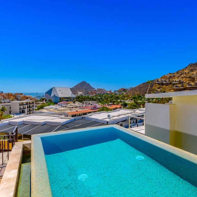 Luxury Cabo San Lucas Villa With Two Pools, Great for Large Groups - Villa - 25
