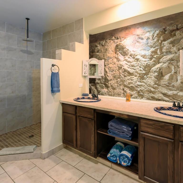 Luxury Cabo San Lucas Villa With Two Pools, Great for Large Groups - Villa - 33
