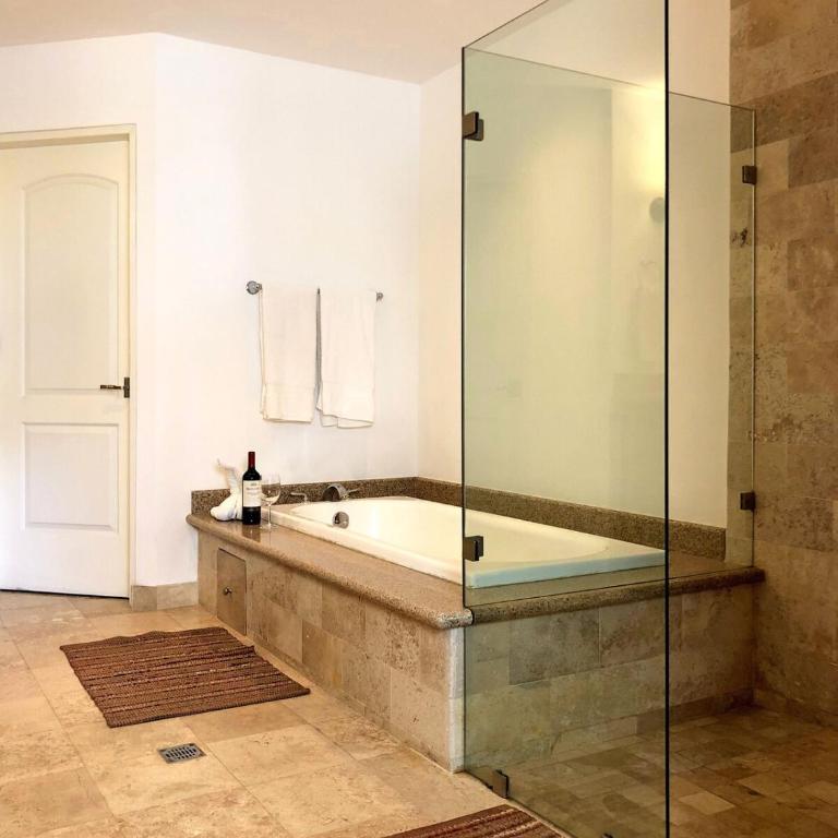Ocean Views, Beachfront Resort, Pool & Golf - Apartamento de 2 dormitorios - Frente al océano - 21