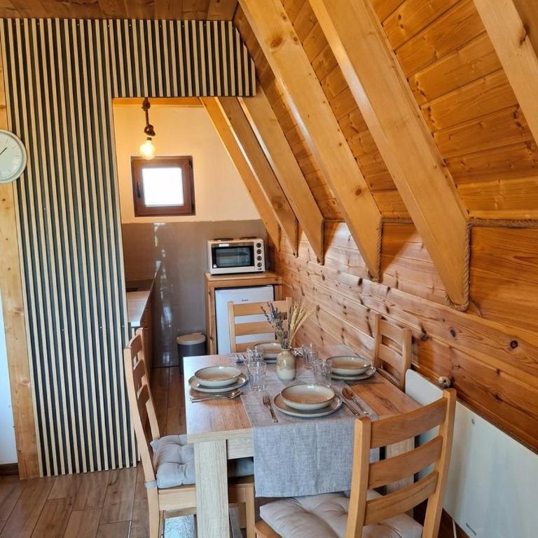 Three Houses - Kuća sa 2 Spavaće Sobe - 11
