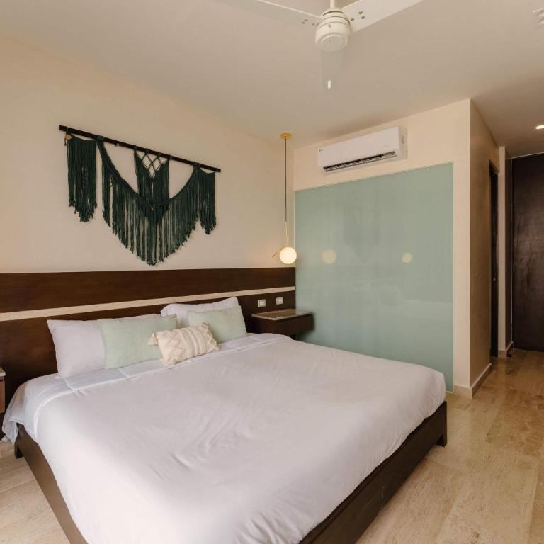 Elegant 3BR Penthouse with Private Rooftop Pool - Apartamento - 17