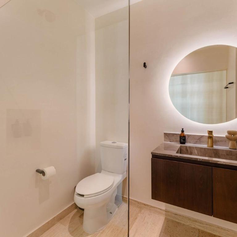 Elegant 3BR Penthouse with Private Rooftop Pool - Apartamento - 22