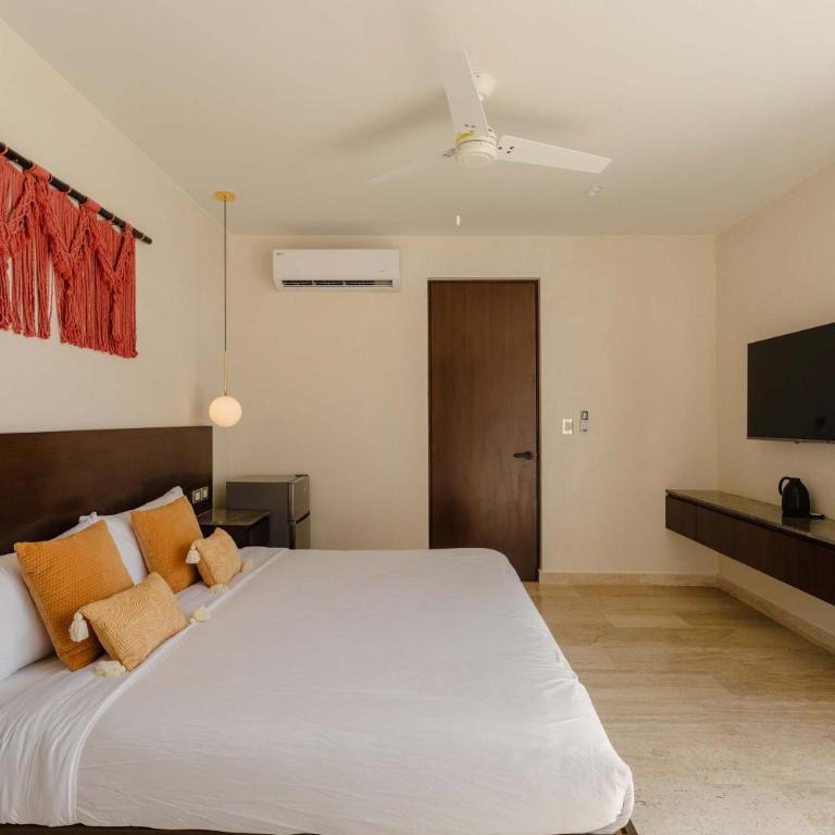 Elegant 3BR Penthouse with Private Rooftop Pool - Apartamento - 23