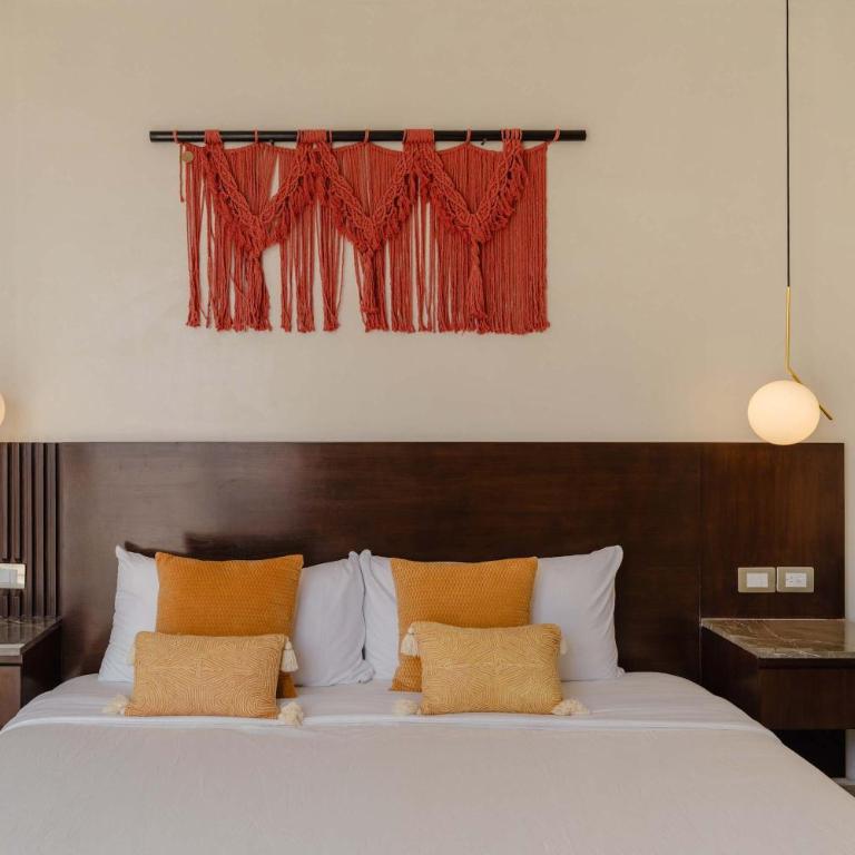 Elegant 3BR Penthouse with Private Rooftop Pool - Apartamento - 24