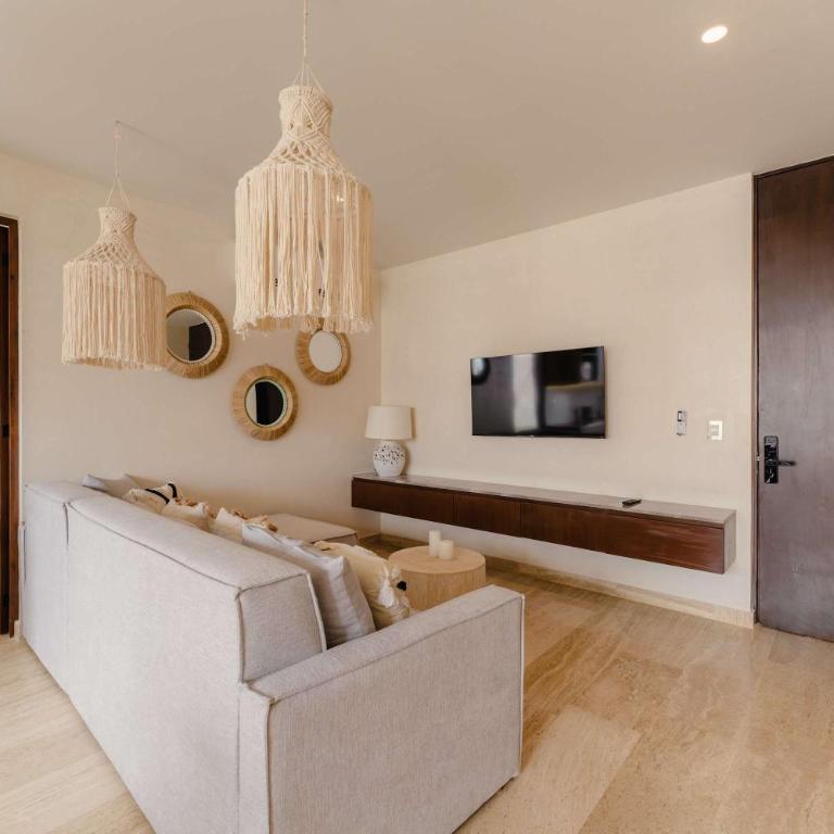 Elegant 3BR Penthouse with Private Rooftop Pool - Apartamento - 31