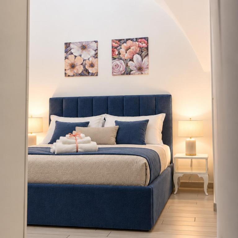 Victry's Houses Pizzofalcone - Appartamento con 1 Camera da Letto - 1