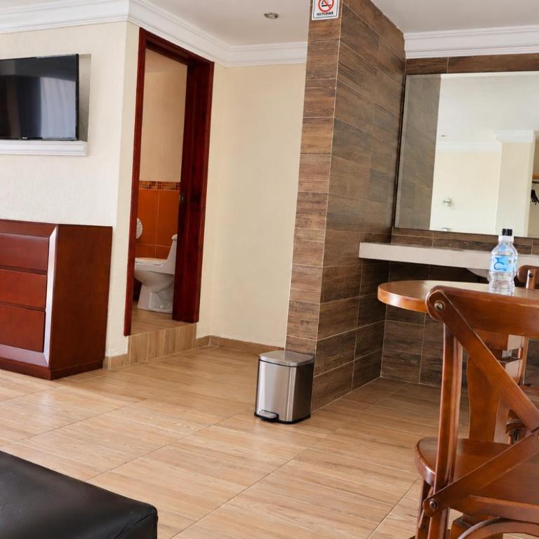 Hotel Tierras Blancas - Habitación con cama extragrande. - 6