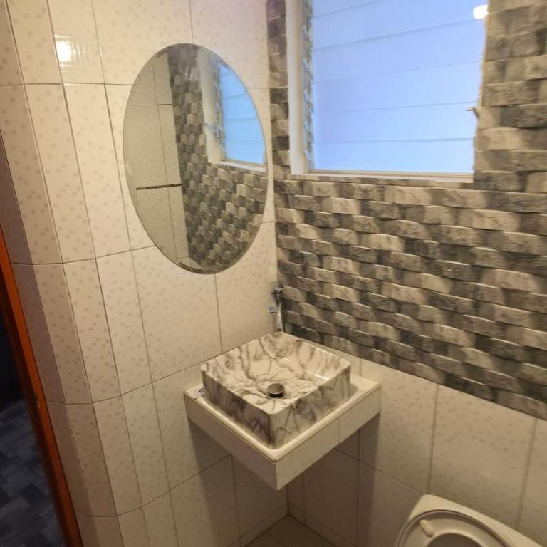 Posada Imperial II - Three-Bedroom Apartment - 5