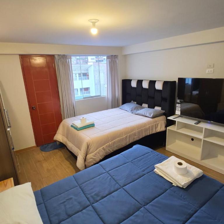 Posada Imperial II - Three-Bedroom Apartment - 7